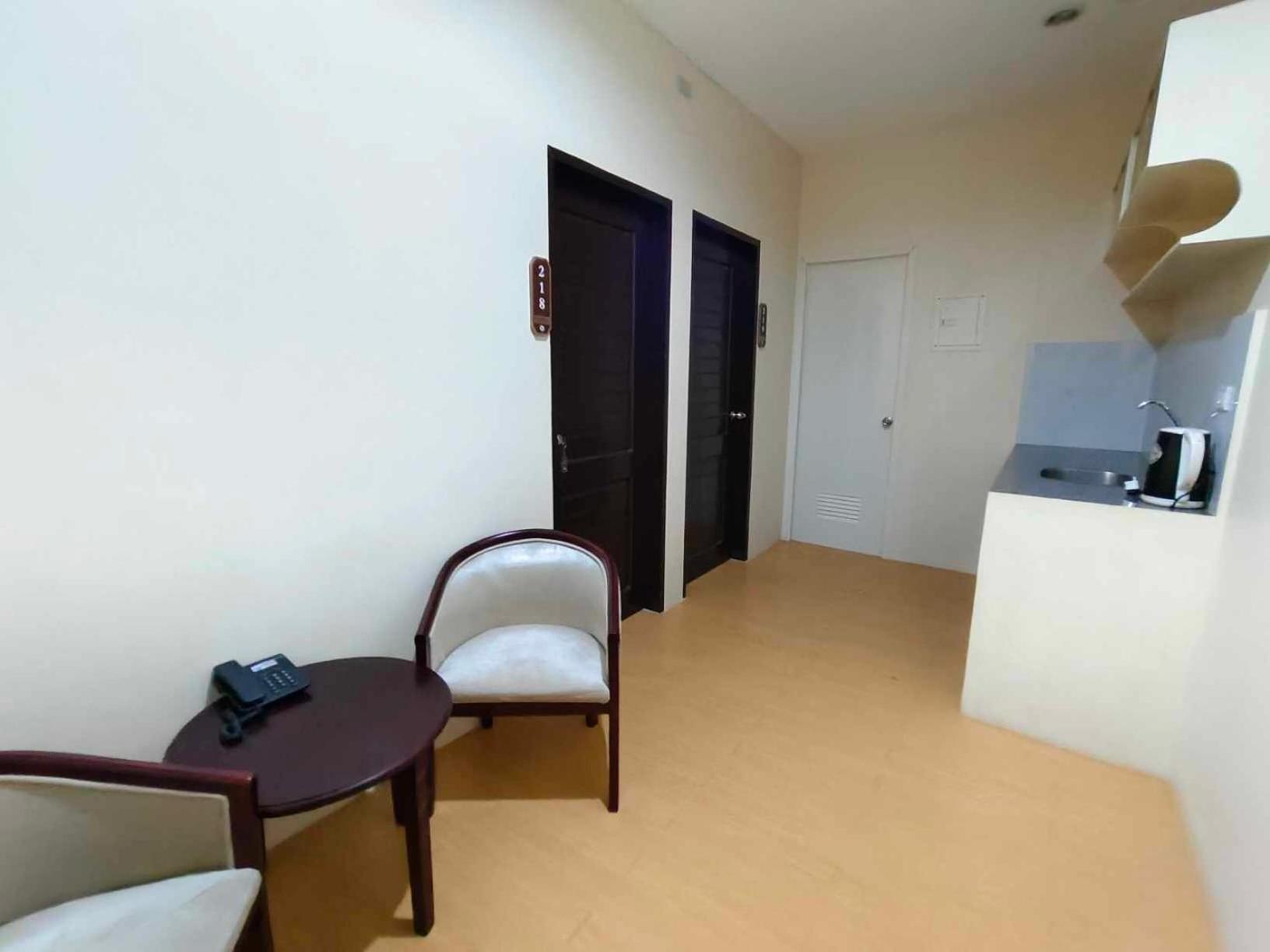 Apartelle Boracay Manoc-Manoc Екстер'єр фото
